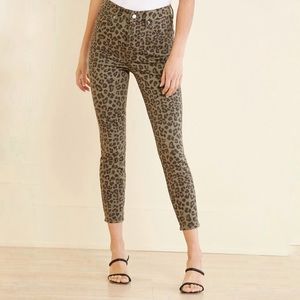 NWOT Good American Sage Leopard Good Waist Jeans 6